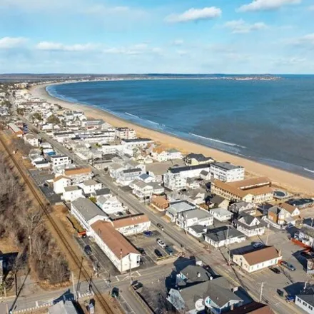 Buy this 1 bed condo on 78 East Grand Avenue in Old Orchard Beach, ME 04064