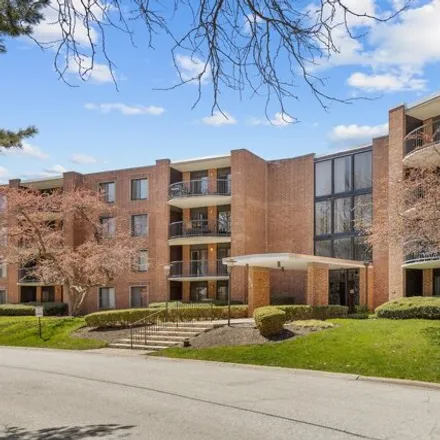 Buy this 1 bed condo on unnamed road in Arlington Heights, IL