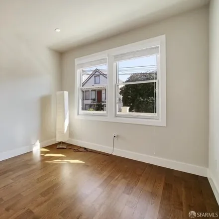 Image 5 - 228 Elsie Street, San Francisco, CA 94134, USA - House for rent