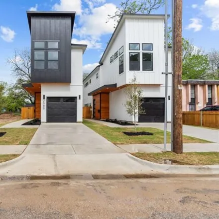 Buy this 3 bed house on 2505 Birmingham Avenue in Dallas, TX 75215