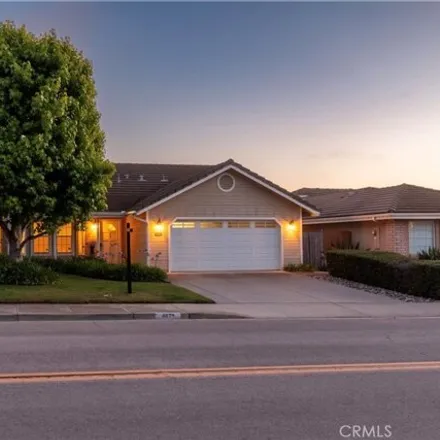 Buy this 3 bed house on 4679 Woodmere Rd in Santa Maria, California