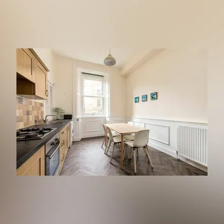 Image 7 - 39 Marchmont Crescent, City of Edinburgh, EH9 1HQ, United Kingdom - Apartment for rent