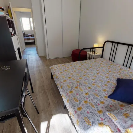 Rent this 4 bed apartment on 2 Rue de l'Espoir in 69100 Villeurbanne, France