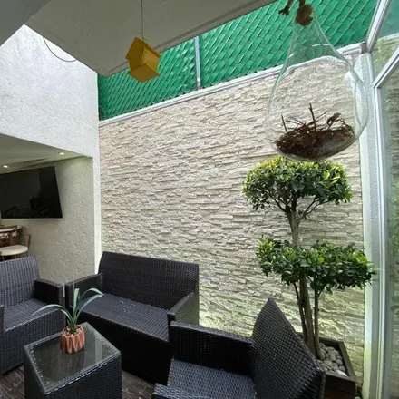 Rent this studio apartment on Calle Tezoquipa 46 in Tlalpan, 14000 Mexico City