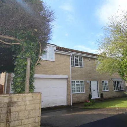 Buy this 6 bed house on 31 Goodwell Lea in Durham, DH7 8EN