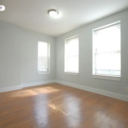 Rent this 2 bed duplex on 213 East 96th Street in New York, NY 11212