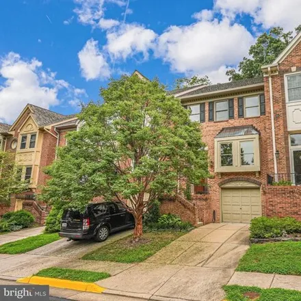 Buy this 3 bed house on 3919 Green Look Ct in Fairfax, Virginia