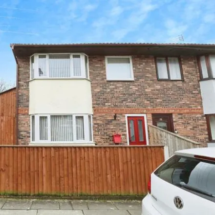 Buy this 3 bed duplex on Alderson Road in Liverpool, L15 2HL