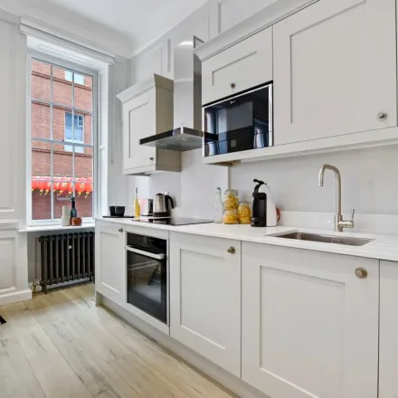 Image 5 - Saintta, 2 Gerrard Place, London, W1D 5PA, United Kingdom - Apartment for rent