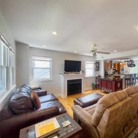 Image 4 - 114 North Argyle Avenue, Margate City, Atlantic County, NJ 08402, USA - House for sale