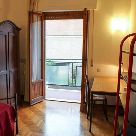 Image 2 - Via Scipione Bargagli, 53035 Siena SI, Italy - Room for rent