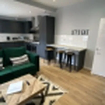 Rent this 5 bed apartment on Alderson Road in Liverpool, L15 1HG