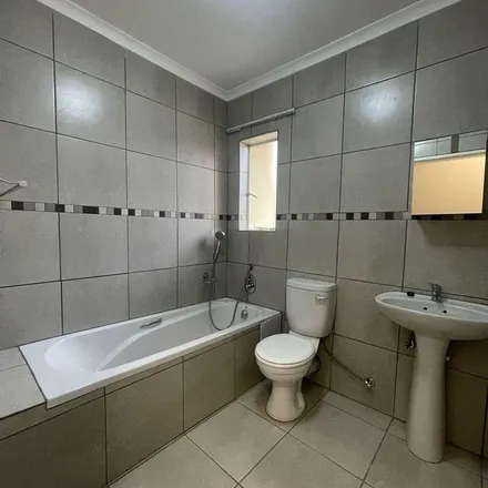 Image 2 - unnamed road, Waterval, Rustenburg, South Africa - Apartment for rent