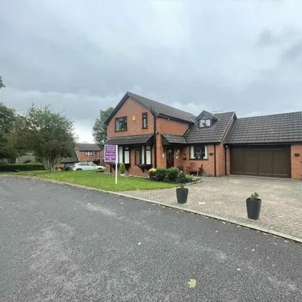 Buy this 4 bed house on Packwood Chase in Middleton Junction, OL9 0PG