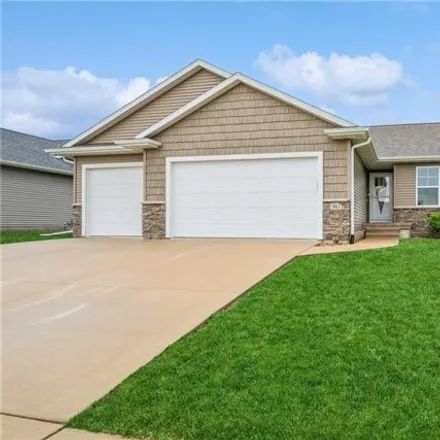 Buy this 4 bed house on 5929 Rock Ridge Drive in Marion, IA 52302