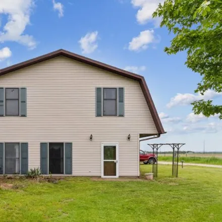 Buy this 3 bed house on 18939 F Ave in Muscatine, Iowa