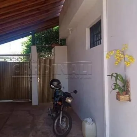 Buy this 3 bed house on Rua Eva Barnabe Lattianzio in Jardim Medeiros, São Carlos - SP