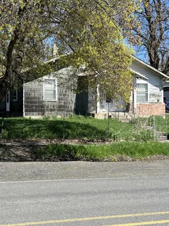 Image 3 - 299 Poplar Street, Tekoa, Whitman County, WA 99033, USA - House for sale