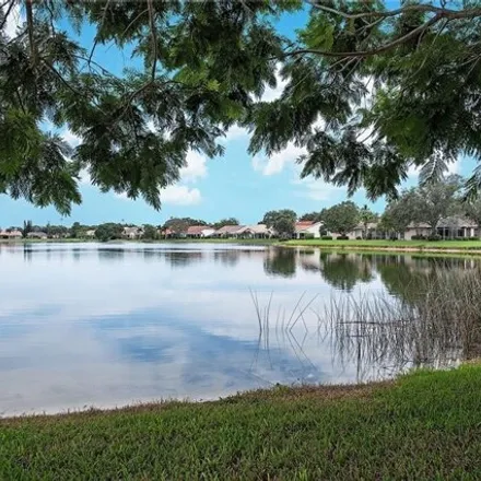 Image 3 - 6918 Lone Oak Boulevard, Collier County, FL 34109, USA - House for sale