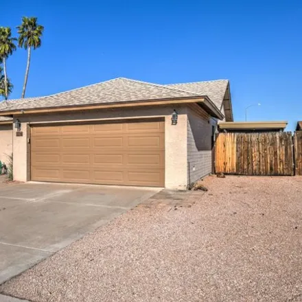 Image 2 - 847 South Ashbrook, Mesa, AZ 85204, USA - House for sale