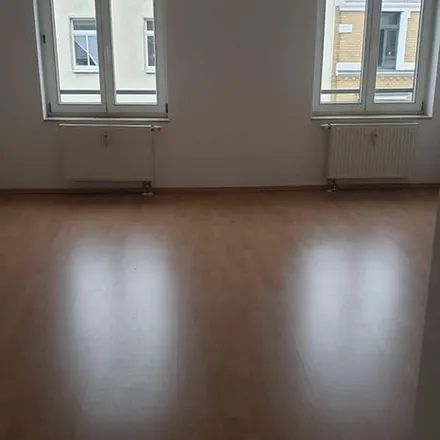Rent this 2 bed apartment on Thomasiusstraße 36 in 06110 Halle (Saale), Germany