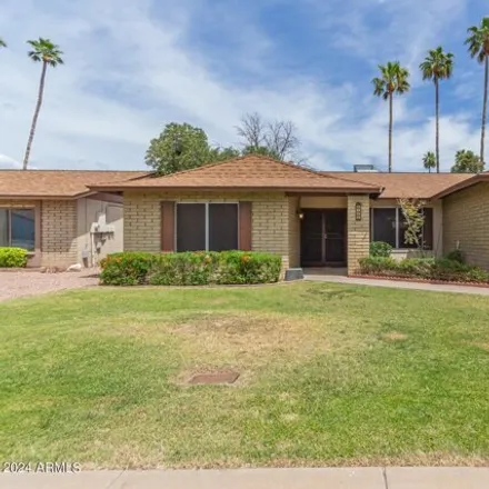 Rent this 4 bed house on 2726 West Madero Avenue in Mesa, AZ 85202