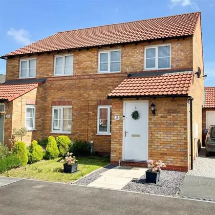 Buy this 3 bed duplex on Barrier Mews in Stainforth, DN7 5PT