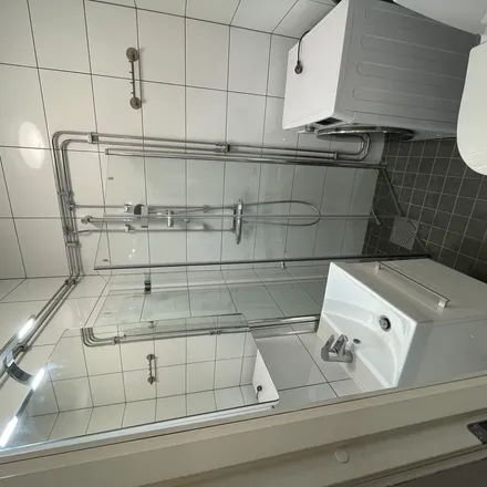 Rent this 2 bed apartment on Nedre Torekällgatan 6 in 151 73 Södertälje, Sweden