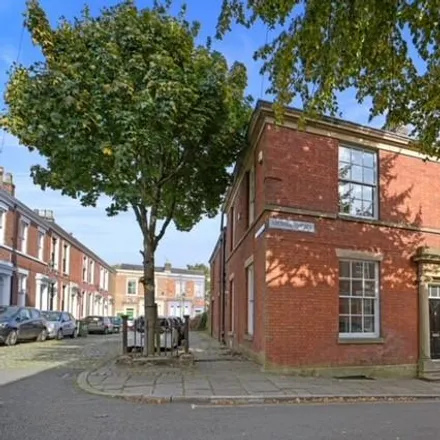 Image 1 - Frenchwood Street, Preston, PR1 3SY, United Kingdom - Townhouse for rent