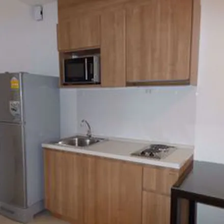 Rent this 1 bed apartment on 2 in Sukhumvit Road, Bang Na District