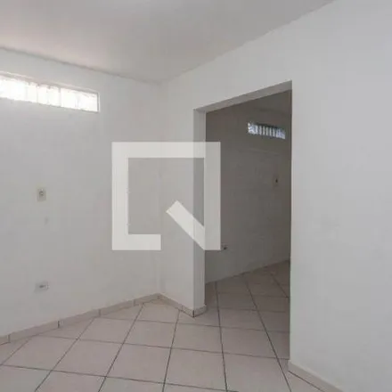 Rent this 2 bed house on Rua Coelho Neto in Conceição, Diadema - SP