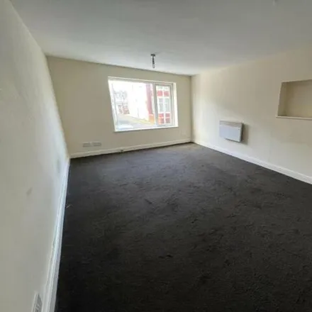 Image 3 - King Edward Dementia Care Home, 7-9 Warbreck Drive, Blackpool, FY2 9SX, United Kingdom - Apartment for rent