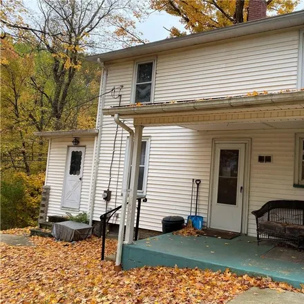 Image 3 - 18729 Williams Street, Fredericksburg, Vernon Township, PA 16335, USA - House for sale