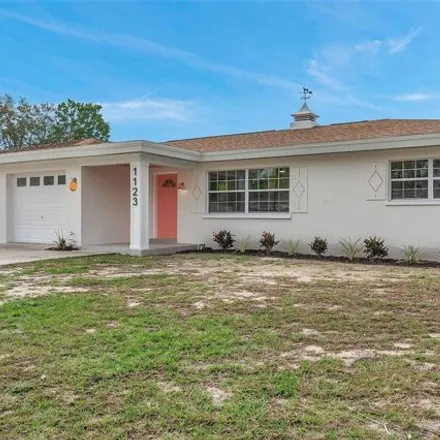 Buy this 3 bed house on 1119 Robmar Road in Dunedin, FL 34698