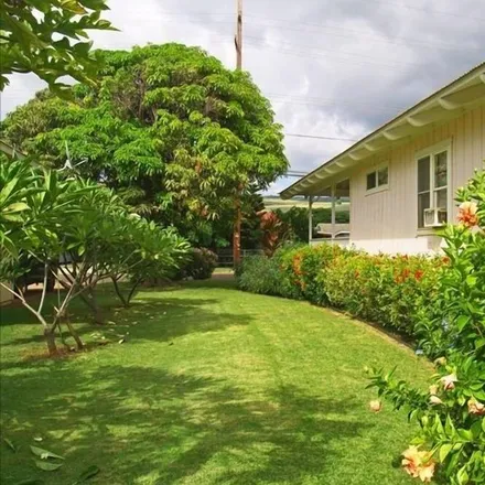 Rent this 3 bed house on Kekaha in HI, 96752