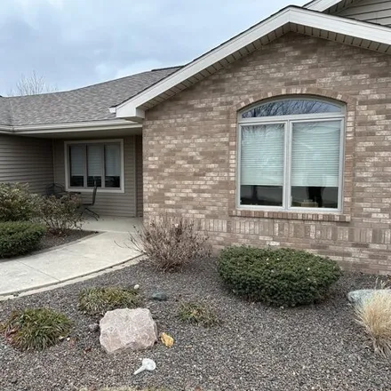 Image 2 - 1249 Carrington Way, Berne, IN 46711, USA - Condo for sale