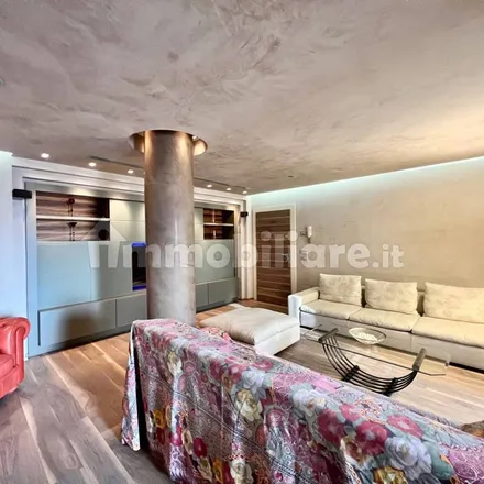 Image 8 - Via Cavalieri di Vittorio Veneto, 37012 Bussolengo VR, Italy - Apartment for rent