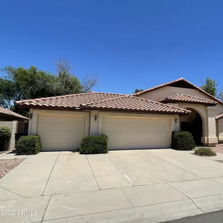 Buy this 3 bed house on 4566 East Vista Drive in Phoenix, AZ 85032