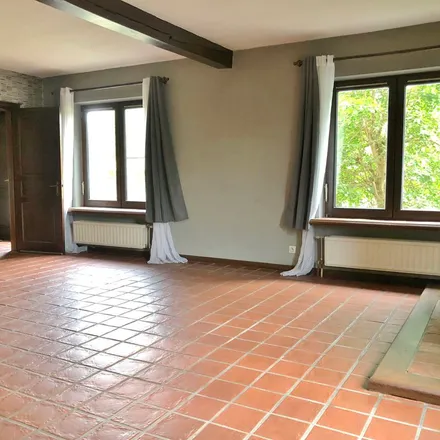 Rent this 3 bed apartment on Vorsterweg 5 in 3980 Tessenderlo, Belgium