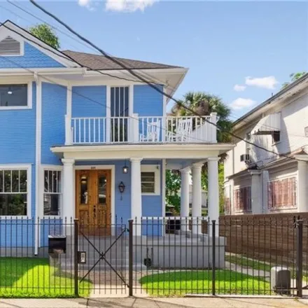 Buy this 3 bed house on 225 South Gayoso Street in New Orleans, LA 70119