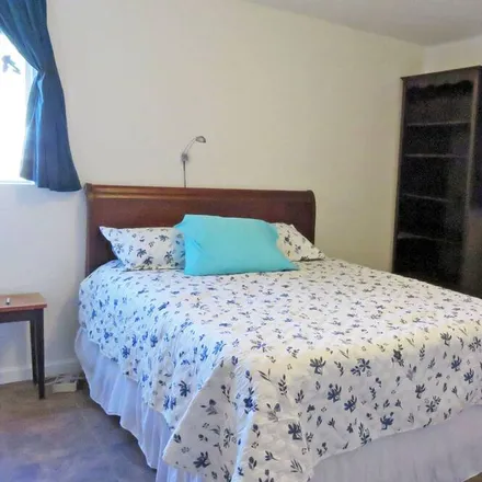 Rent this 2 bed apartment on San Jose