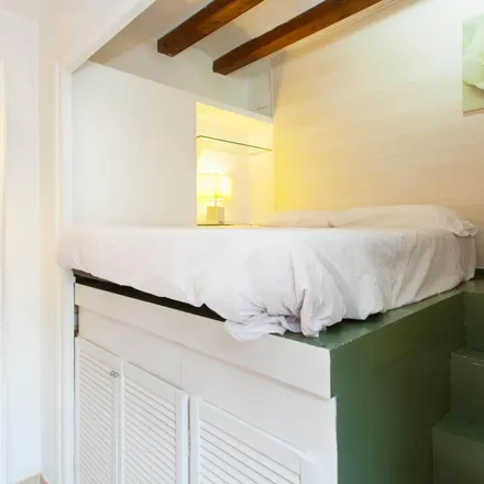 Rent this 1 bed apartment on Carrer de Felícia Fuster i Viladecans in 08001 Barcelona, Spain