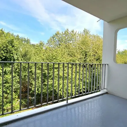 Rent this 3 bed apartment on 11 Rue du Casino in 57800 Freyming-Merlebach, France