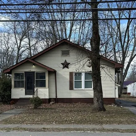 Buy this 2 bed house on 847 North Cross Street in Robinson, IL 62454