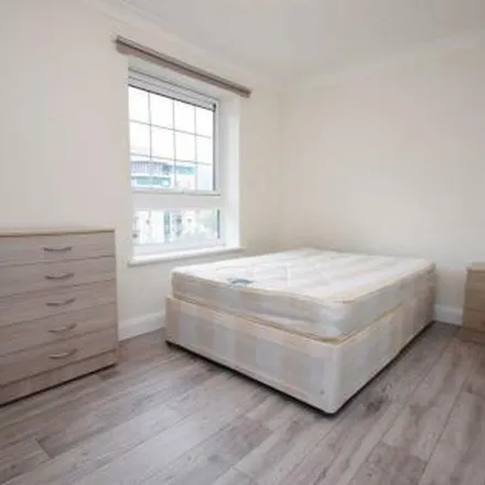 Image 7 - Montrose House, Westferry Road, Millwall, London, E14 3SE, United Kingdom - Apartment for rent