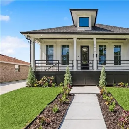 Buy this 4 bed house on 2516 Minnesota Avenue in Westgate, Metairie