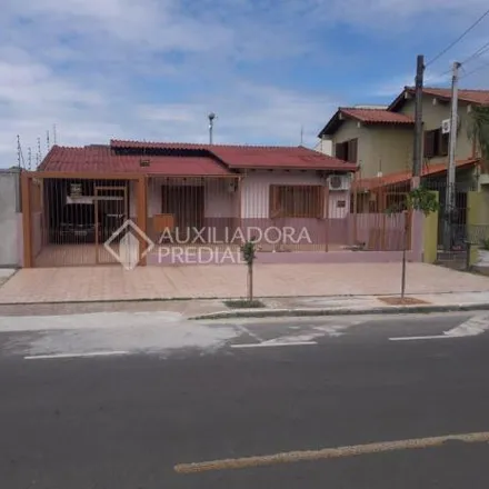 Buy this 2 bed house on Rua Gomes Jardim in Alegria, Guaíba - RS