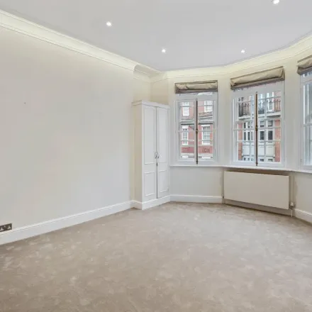 Image 1 - 57 Green Street, London, W1K 6RU, United Kingdom - Apartment for rent