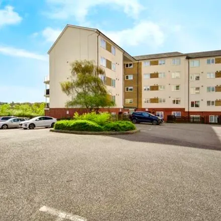 Buy this 2 bed apartment on Lee Heights in Bambridge Court, Maidstone