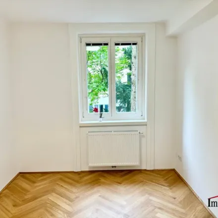Rent this 2 bed apartment on Bank Austria in Hietzinger Hauptstraße 19, 1130 Vienna